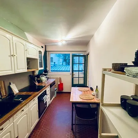 Apart In 90 Eur Night