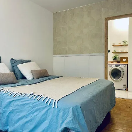 Apart In 90 Eur Night Appartement